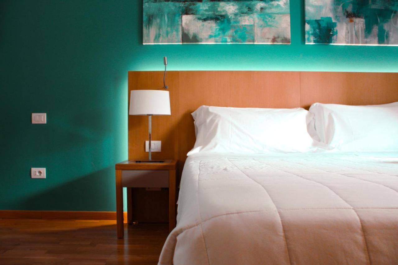 Principe Alogna Hotel & Spa 알타빌라밀리치아 외부 사진